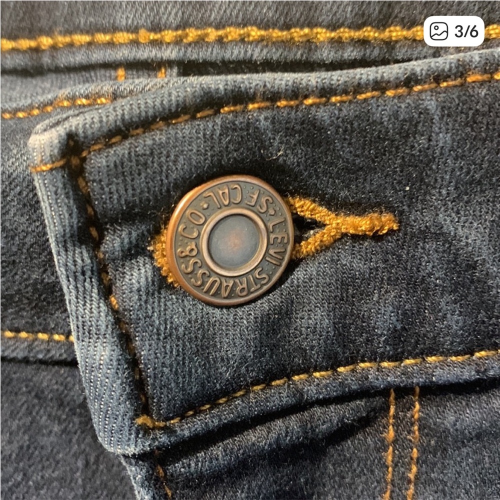 Levi's Women's Dark Indigo Skinny Jeans - Picture 4 of 4